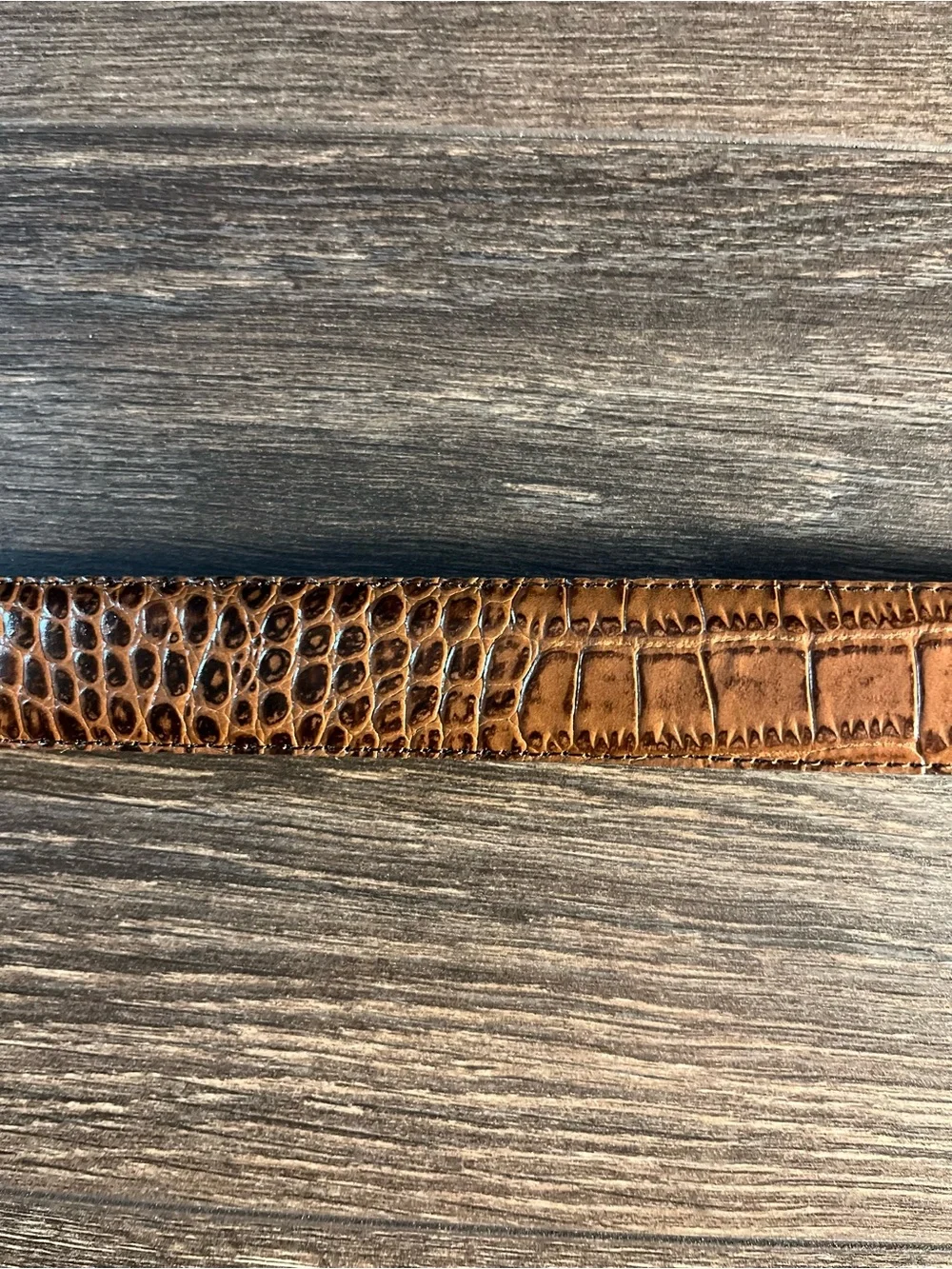 Women’s Cognac Brown Croc Embossed Genuine Leather Belt Gold Buckle Size 36